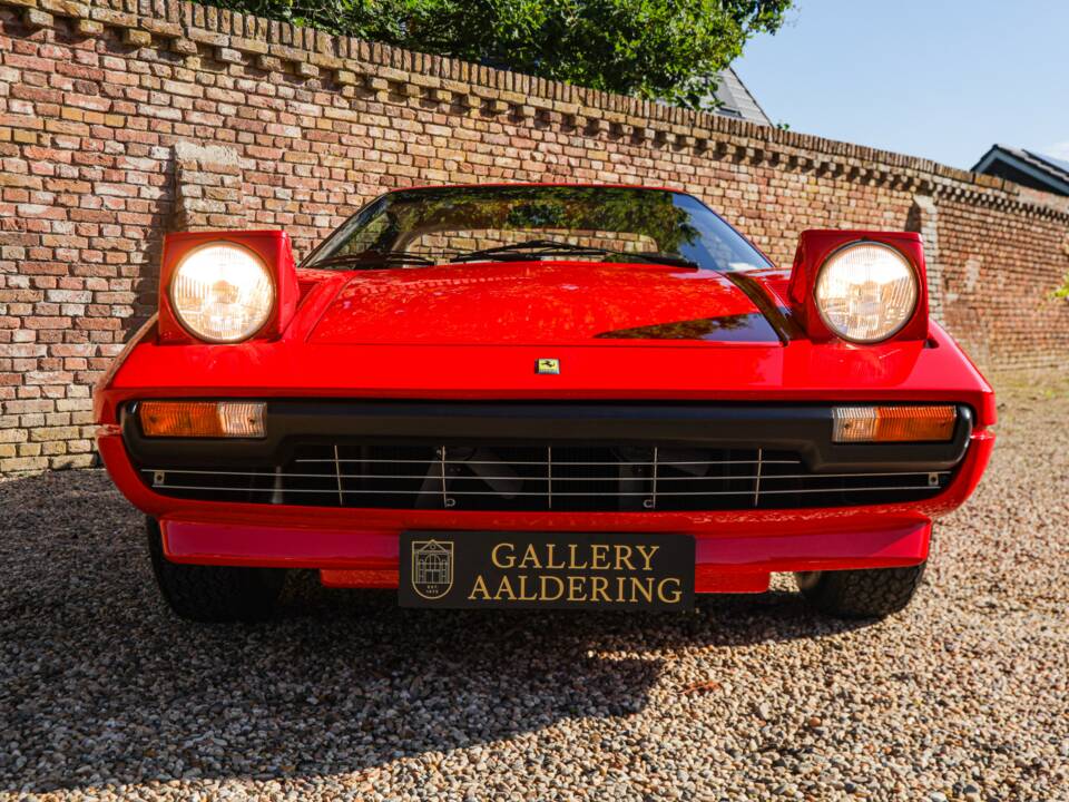 Image 43/50 de Ferrari 308 GTB (1977)