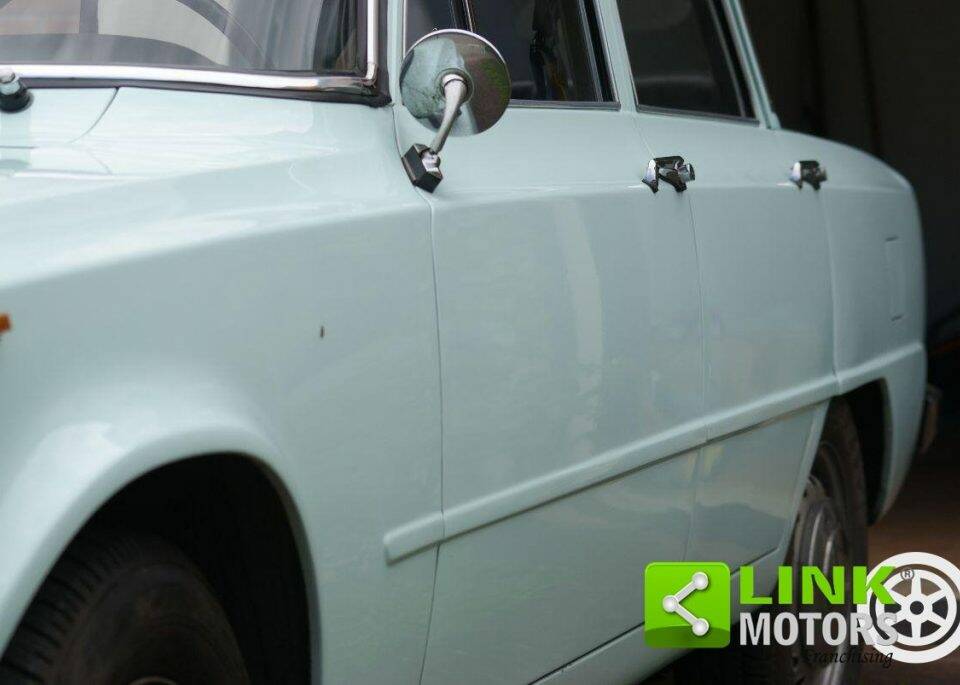 Imagen 5/17 de Alfa Romeo Giulia 1300 TI (1968)