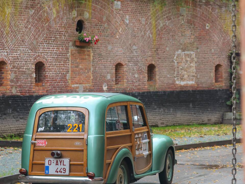 Image 9/51 de FIAT 500 C Giardiniera (1951)