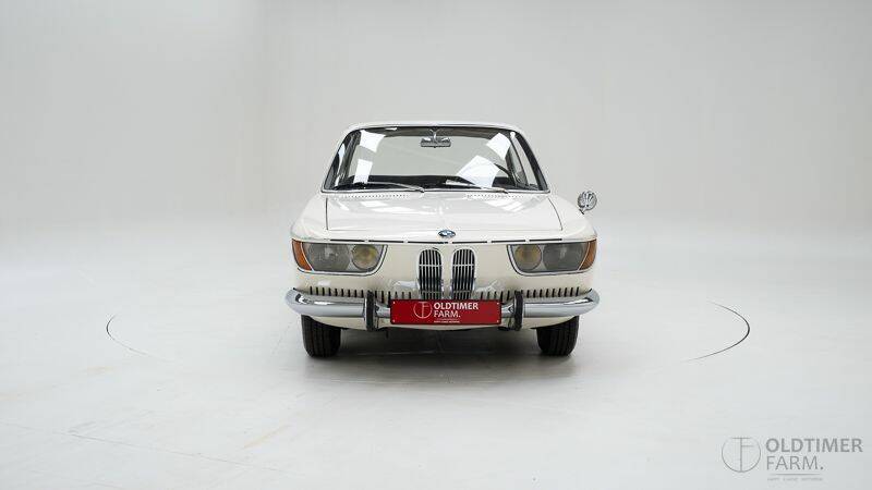 Image 5/15 de BMW 2000 CS (1968)