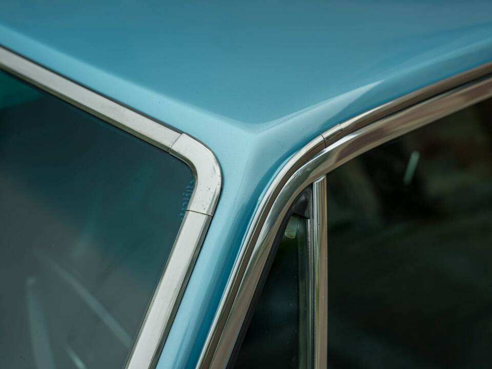 Immagine 16/45 di Volvo 164 E (1972)