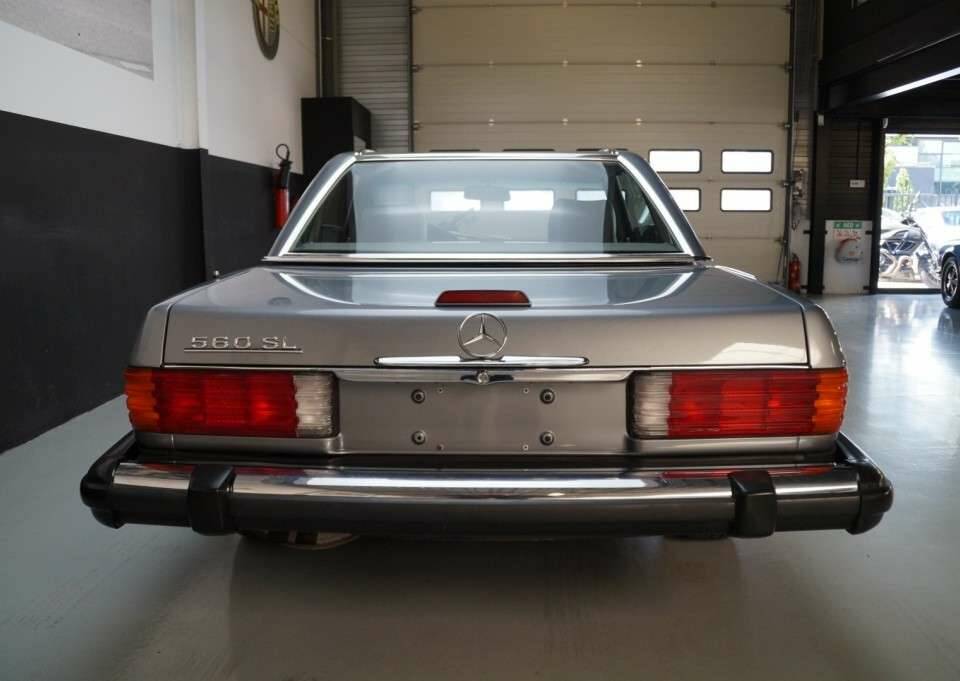 Bild 24/50 von Mercedes-Benz 560 SL (1989)