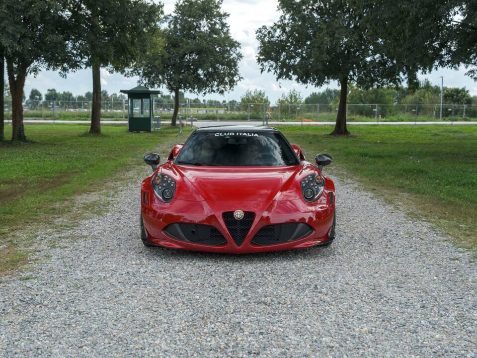 Imagen 2/67 de Alfa Romeo 4C (2015)