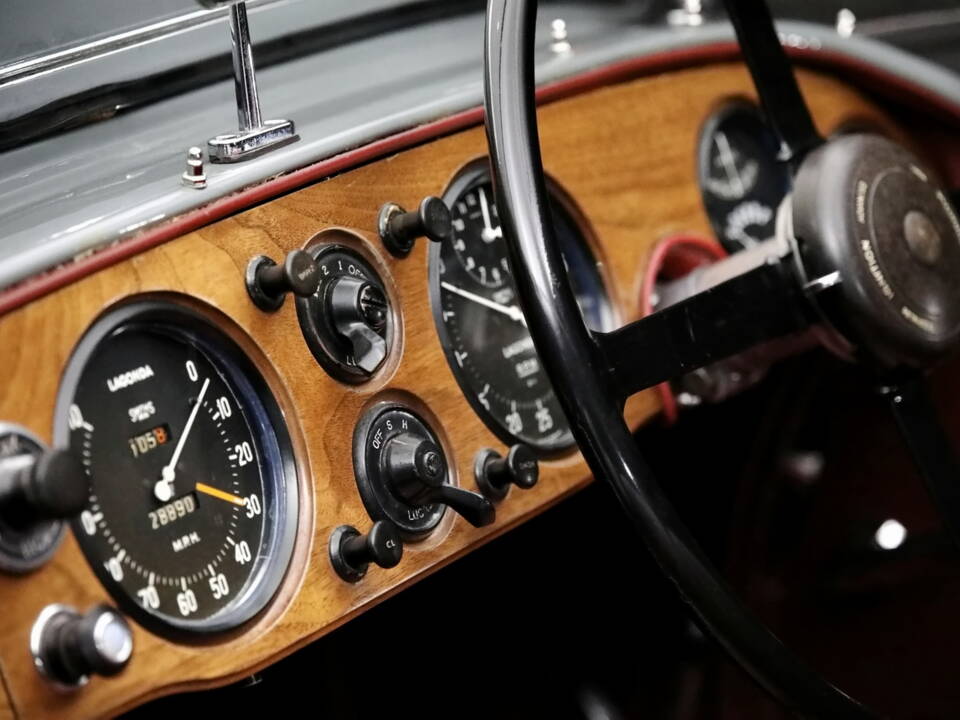 Image 14/29 of Lagonda 4,5 Liter LG 45 Rapide (1938)