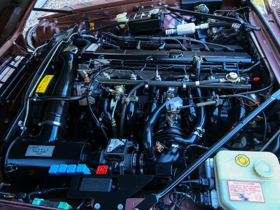 Obraz 35/50 pojazdu Jaguar XJS 4.0 (1994)