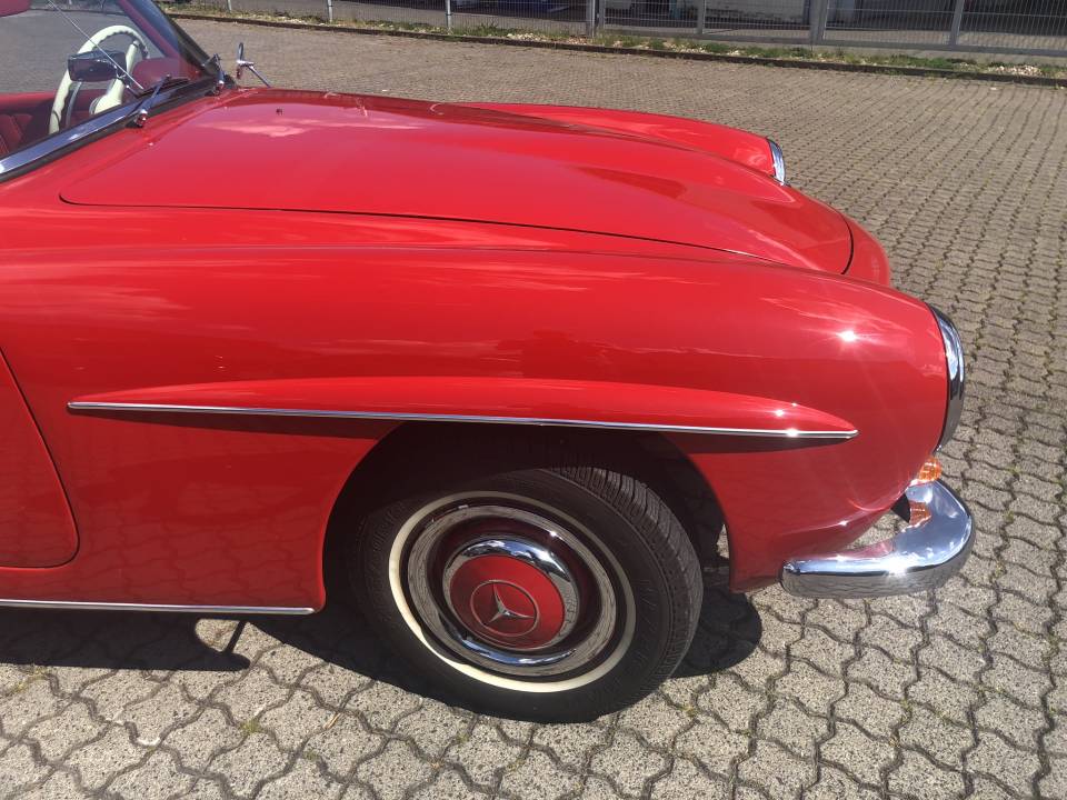 Image 29/45 of Mercedes-Benz 190 SL (1960)