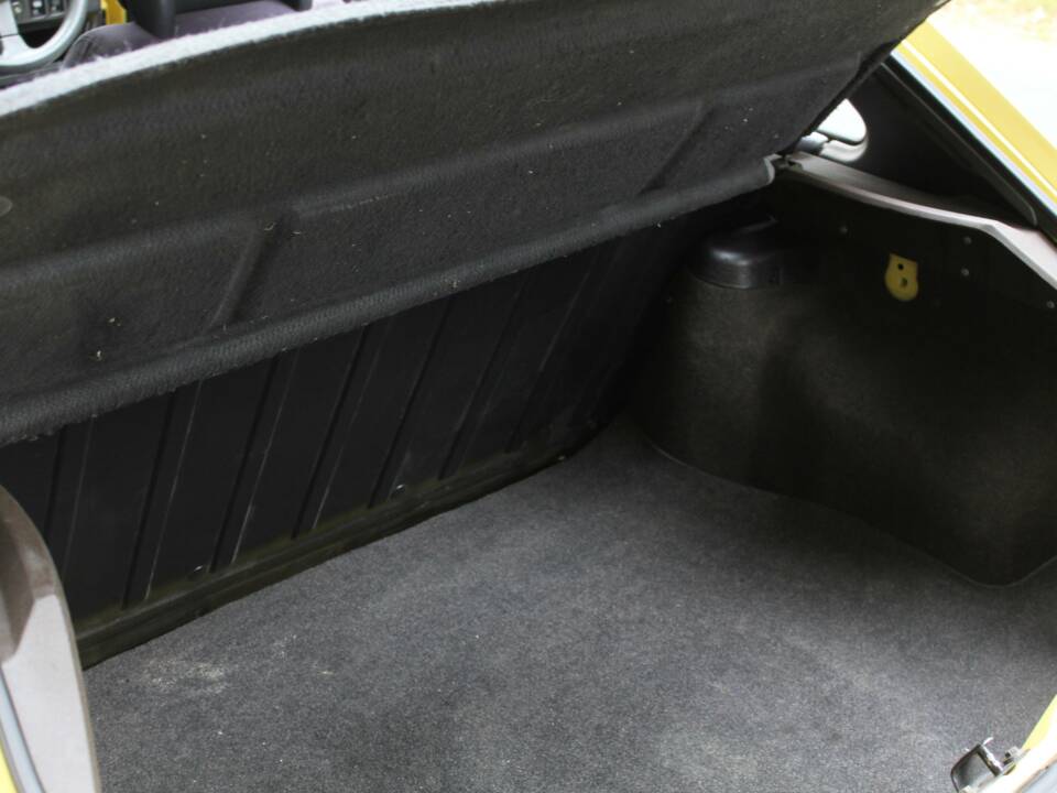 Immagine 19/19 di Ford Escort XR3 (1981)