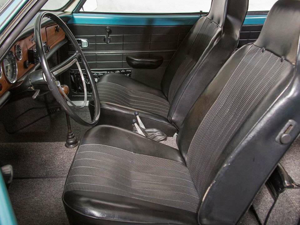 Image 17/20 of Volkswagen Karmann Ghia 1500 (1967)