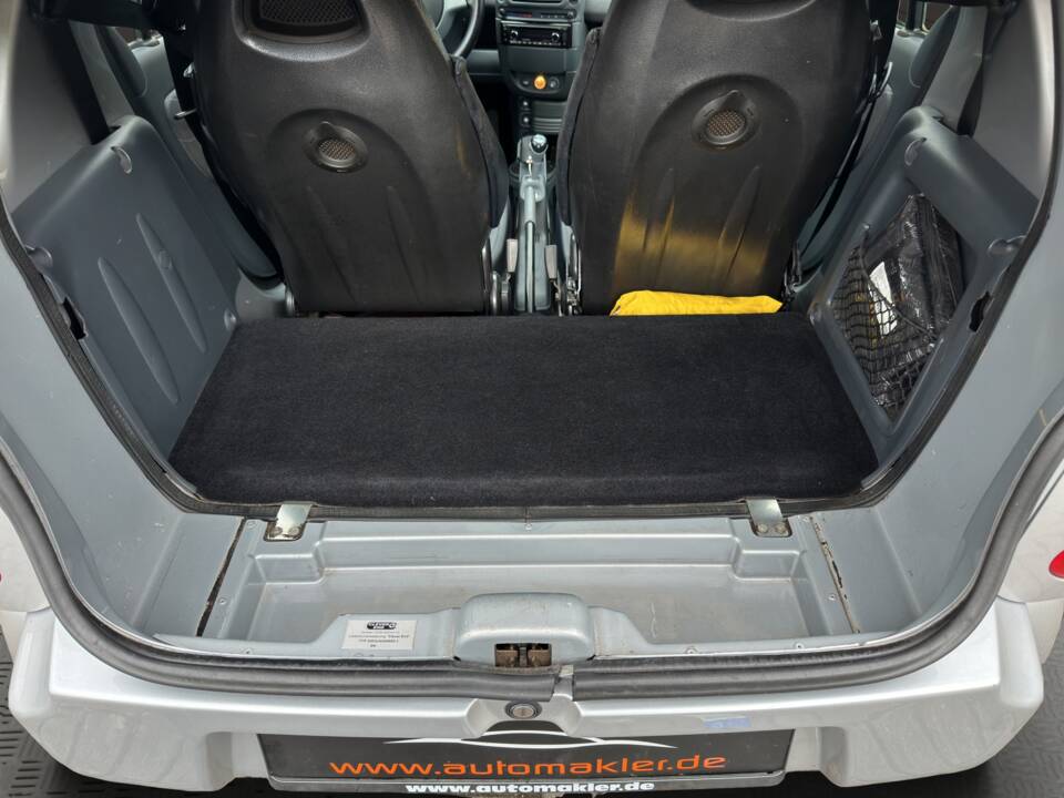 Image 16/17 of Smart Fortwo (2005)