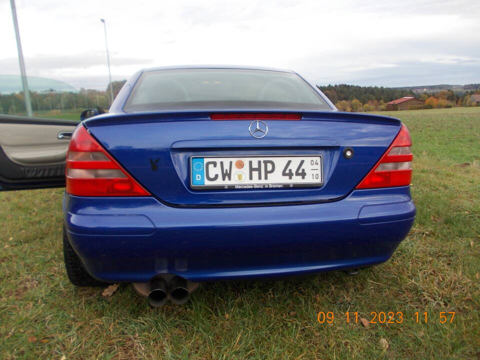 Image 3/42 de Mercedes-Benz SLK 230 Kompressor (1998)