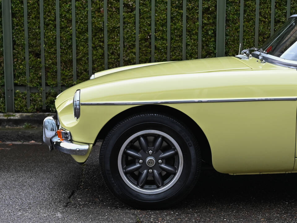 Bild 8/32 von MG MGB (1976)