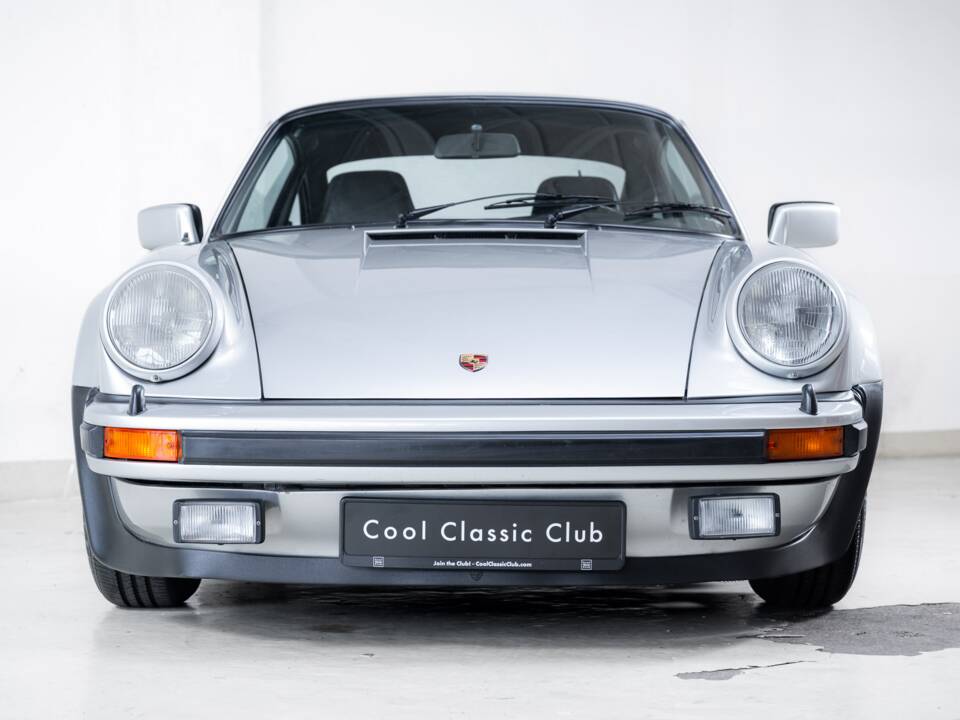 Afbeelding 2/44 van Porsche 911 Turbo 3.0 (1975)