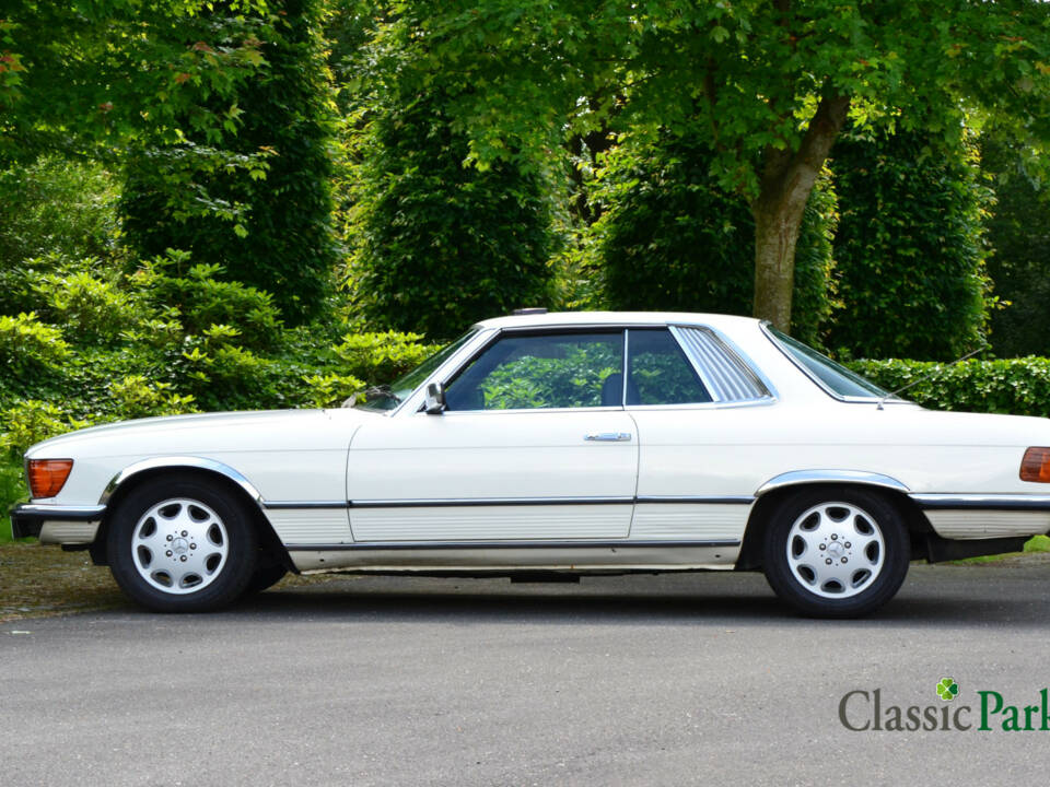 Image 2/41 of Mercedes-Benz 280 SLC (1979)