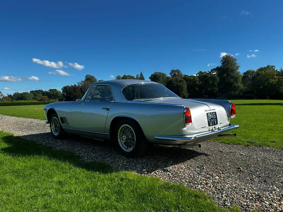 Afbeelding 15/53 van Maserati 3500 GT Touring (1961)