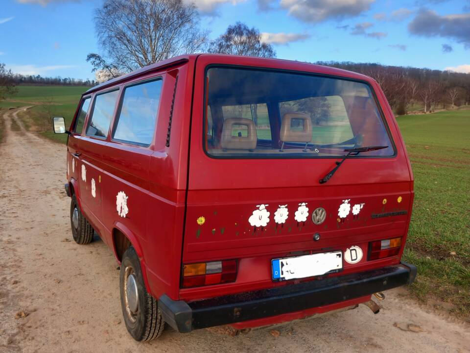 Image 3/10 of Volkswagen T3 Bus 1.9 (1990)