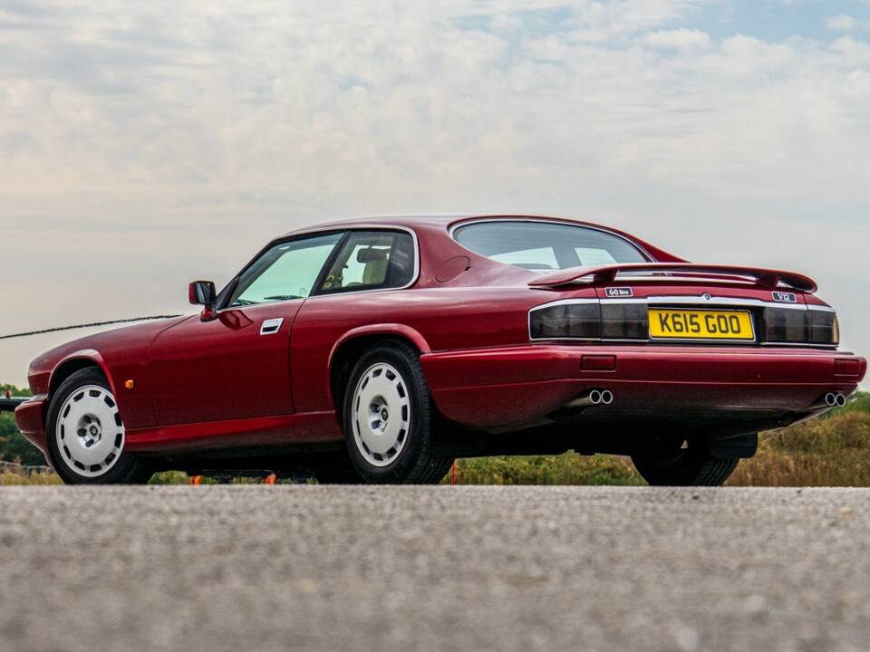 Imagen 3/50 de Jaguar XJRS 6.0 (1993)