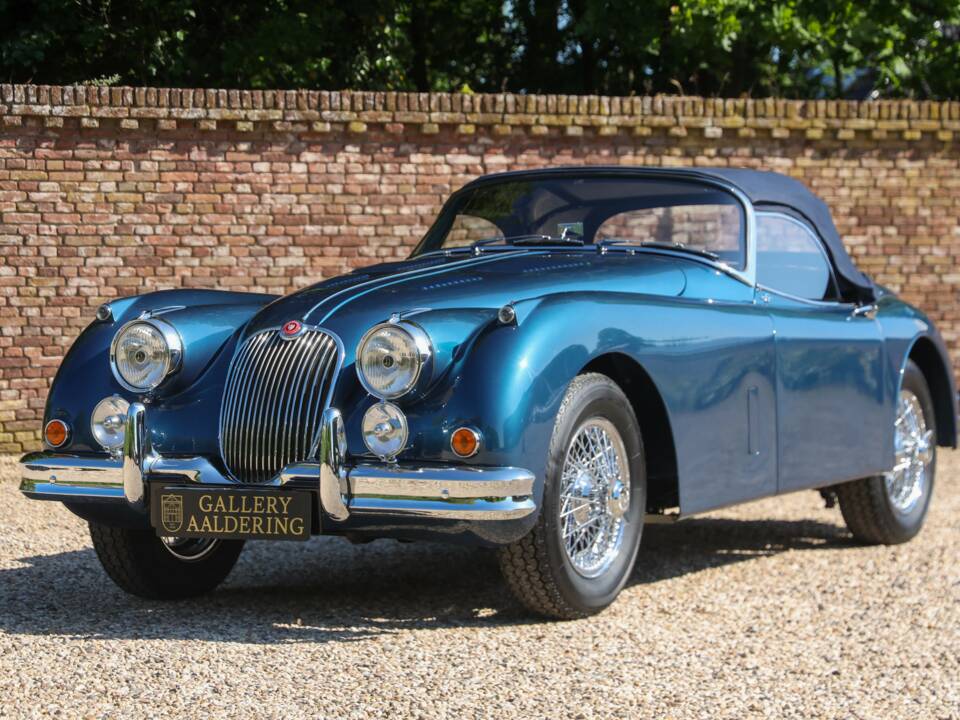 Image 11/50 of Jaguar XK 150 3.4 S OTS (1958)