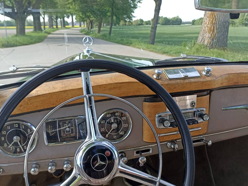 Bild 26/33 von Mercedes-Benz 170 S Cabriolet A (1950)