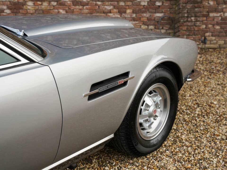 Afbeelding 26/50 van Aston Martin V8 (1974)