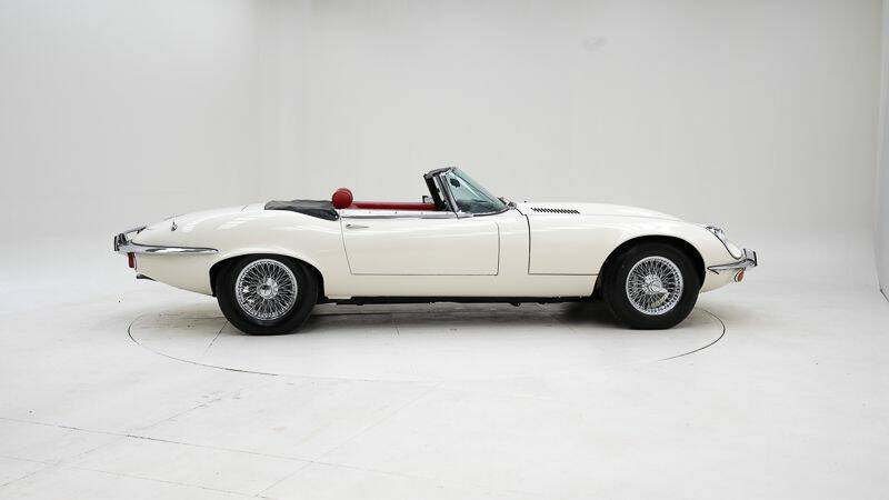 Image 6/15 de Jaguar Type E V12 (1973)