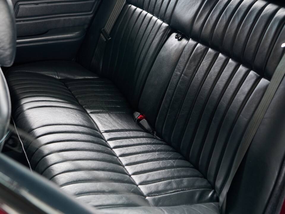 Bild 41/50 von Jaguar XJ 6 L 4.2 (1974)