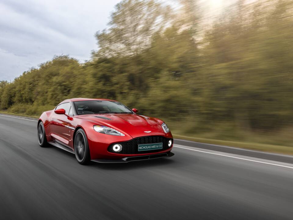 Bild 79/86 von Aston Martin Vanquish Zagato (2016)