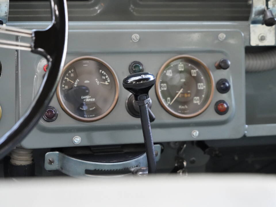 Bild 55/79 von Land Rover 88 (1963)