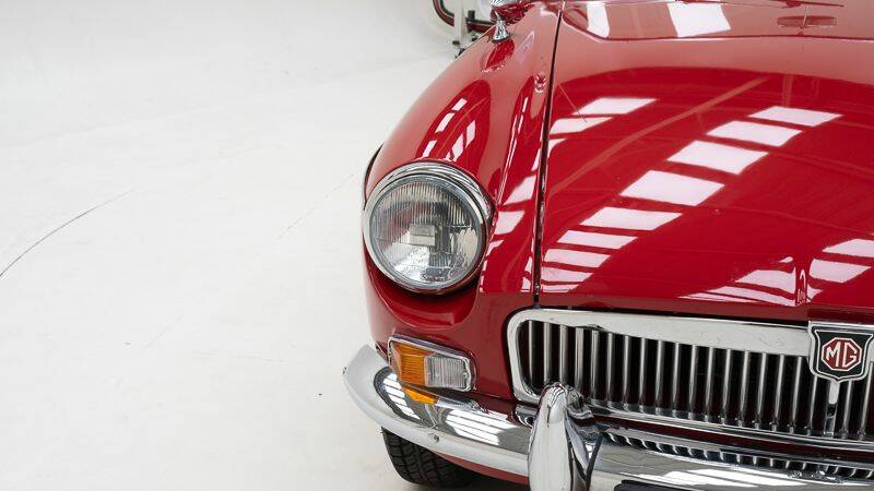 Afbeelding 10/15 van MG MGB (1964)