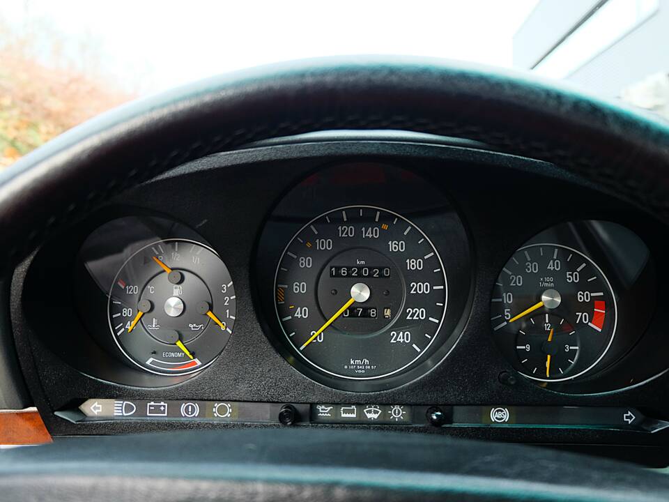 Immagine 19/43 di Mercedes-Benz 300 SL (1987)