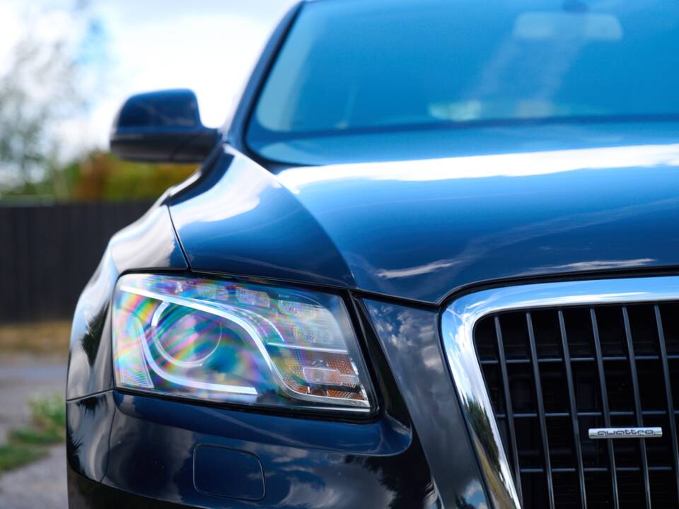 Bild 31/50 von Audi Q5 3.2 FSI (2013)