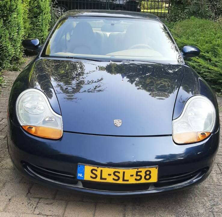 Image 1/4 of Porsche 911 Carrera (1998)