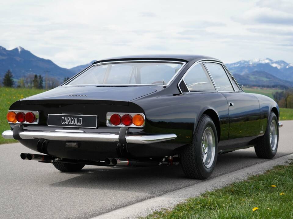 Bild 14/16 von Ferrari 365 GT 2+2 (1968)