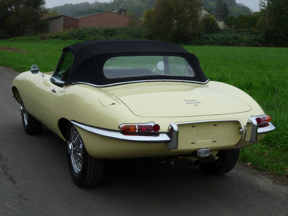 Imagen 27/27 de Jaguar E-Type 4.2 (1967)