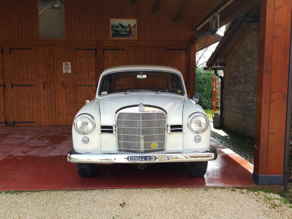 Afbeelding 11/12 van Mercedes-Benz 190 (1959)