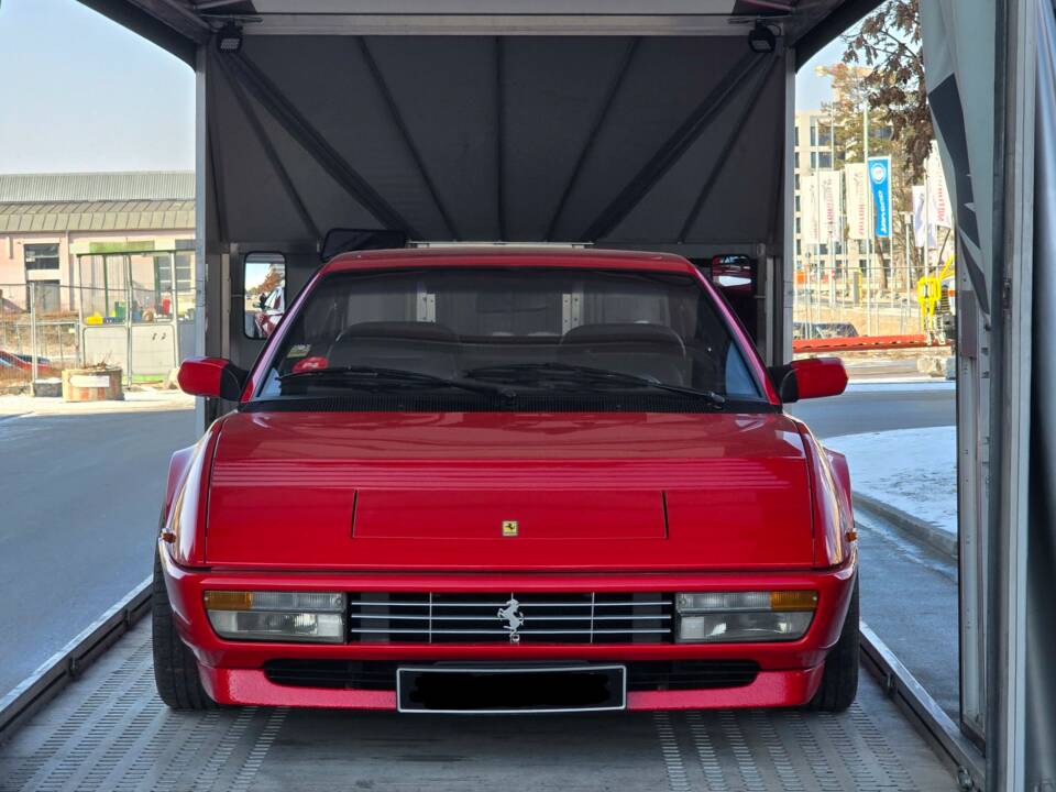 Image 4/33 of Ferrari Mondial 3.2 (1986)