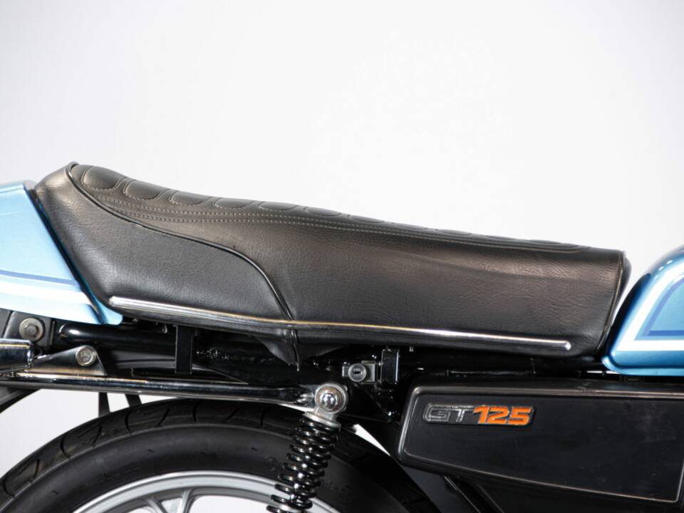 Bild 38/50 von Suzuki DUMMY (1979)