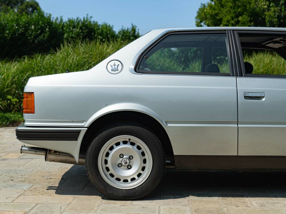 Bild 18/50 von Maserati Biturbo i (1988)
