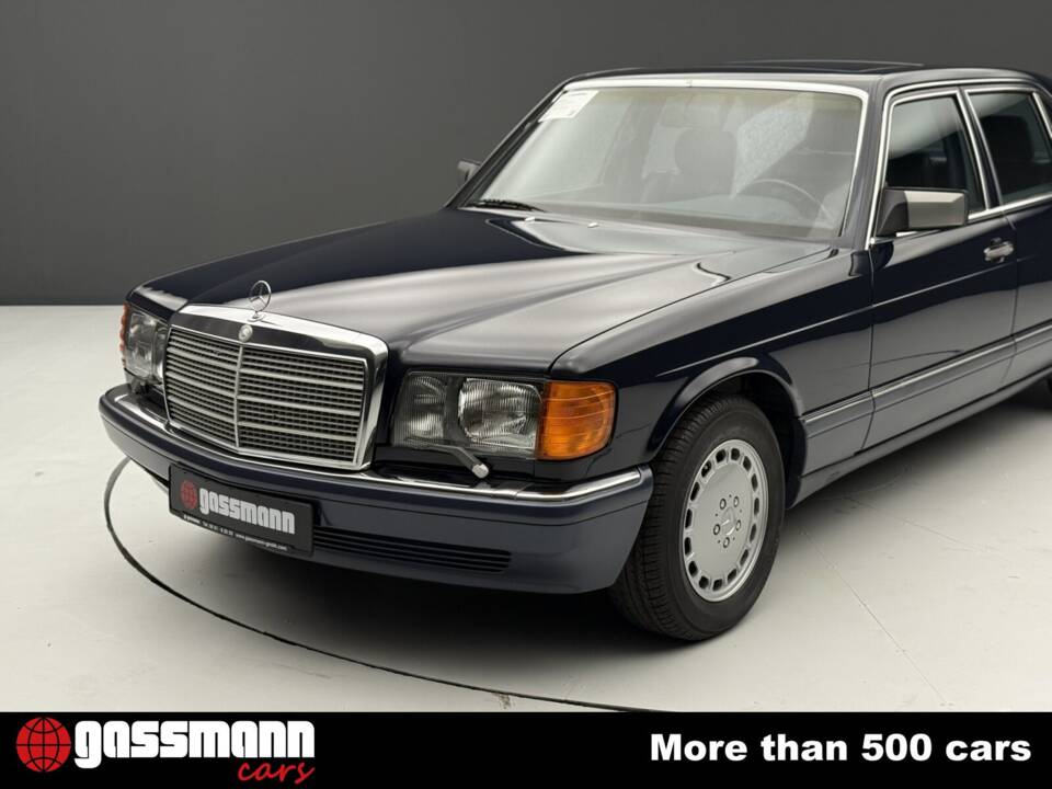 Imagen 9/15 de Mercedes-Benz 560 SEL (1991)