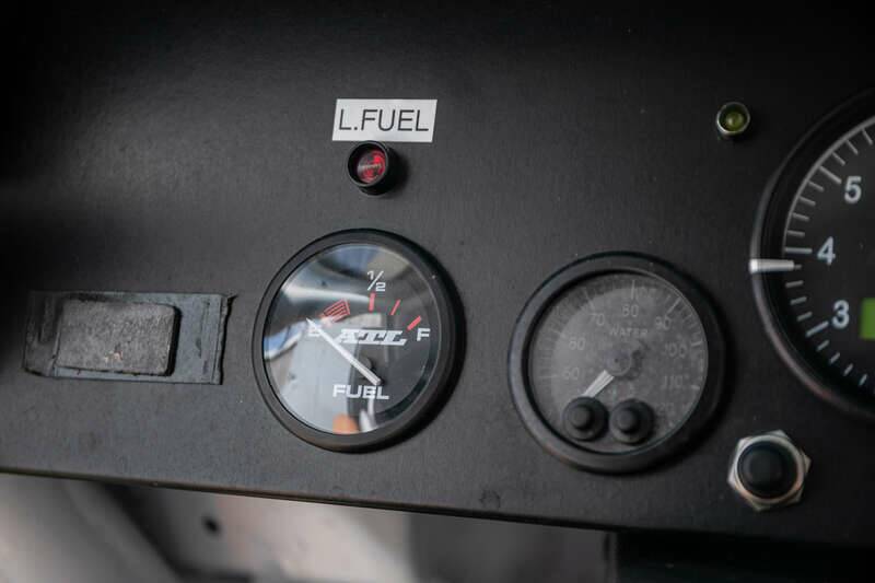 Image 14/40 of Ford Capri 3,0 (1978)