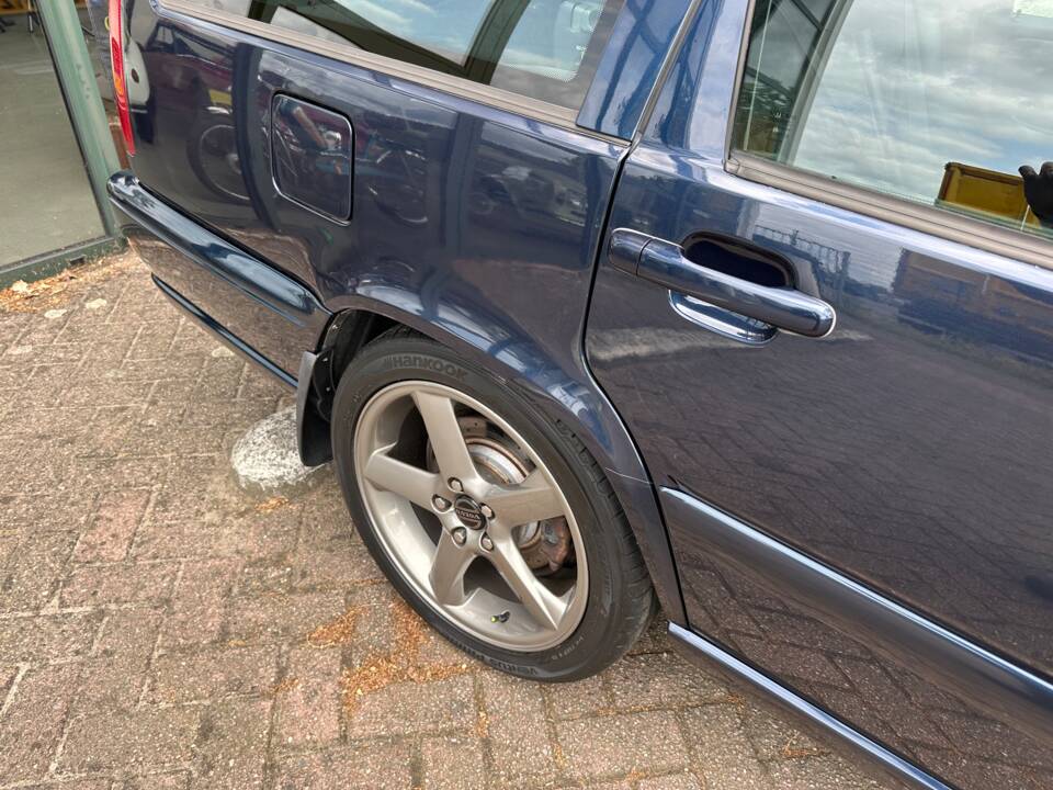 Afbeelding 23/59 van Volvo V70 R AWD (1997)