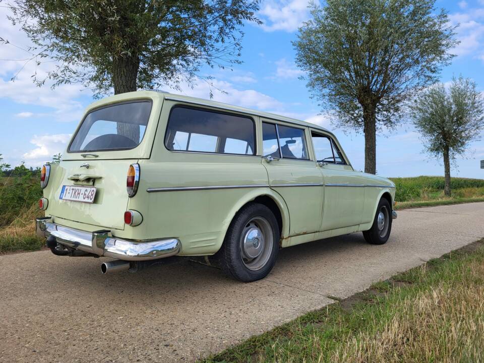 Image 2/5 of Volvo Amazon (1966)