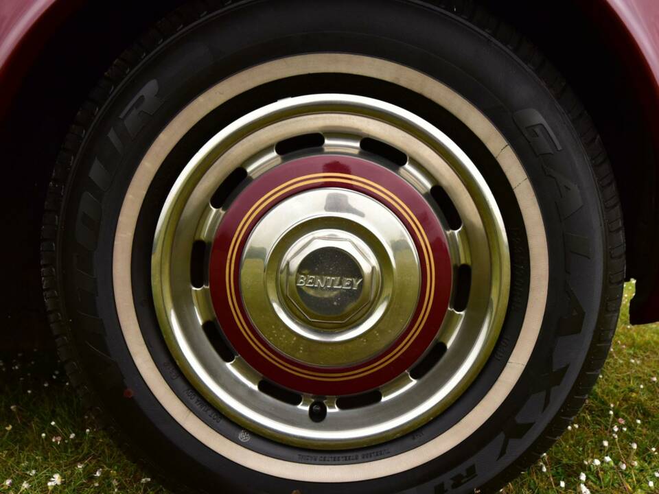 Bild 37/50 von Bentley T 1 (1970)