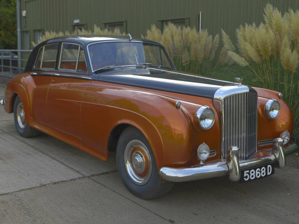 Afbeelding 2/20 van Bentley S 2 (1960)