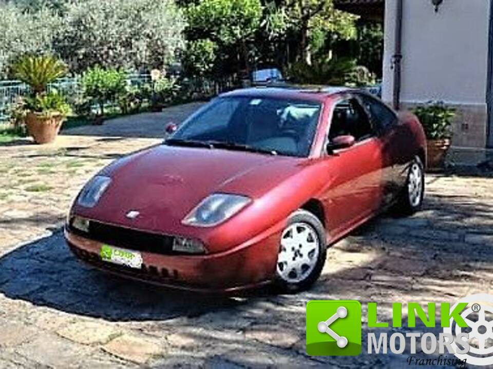 Image 5/10 de FIAT Coupé 1.8 16V (1996)