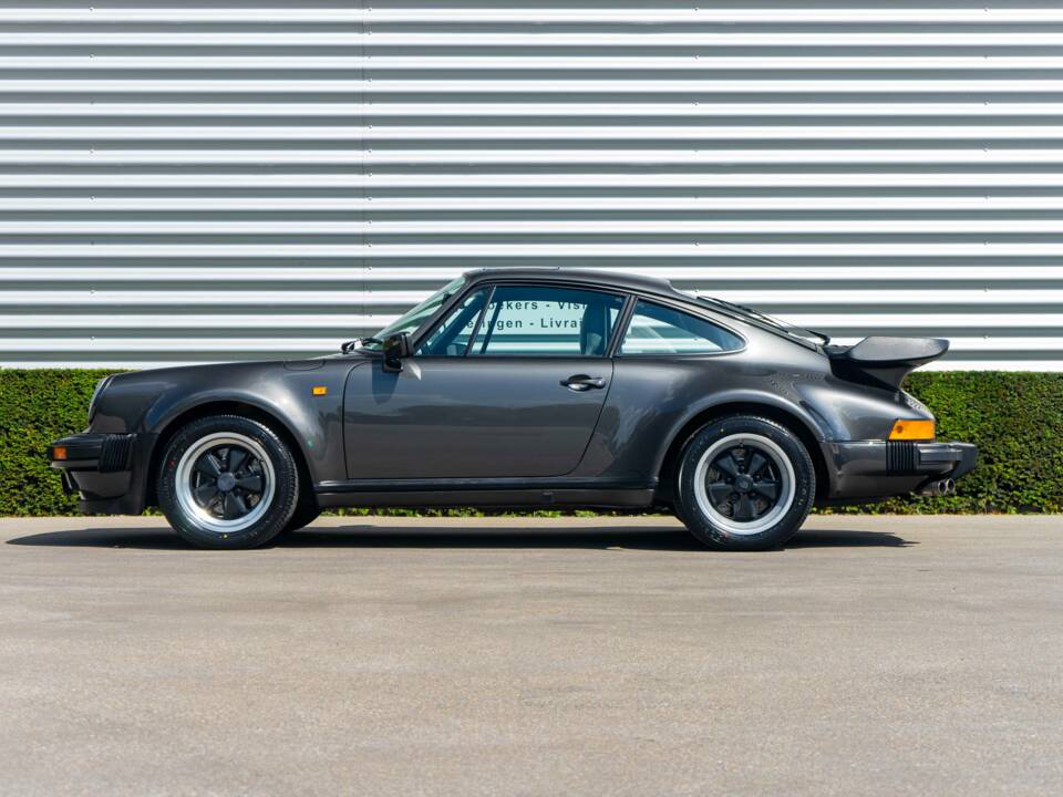 Imagen 13/33 de Porsche 911 Turbo 3.3 (1989)