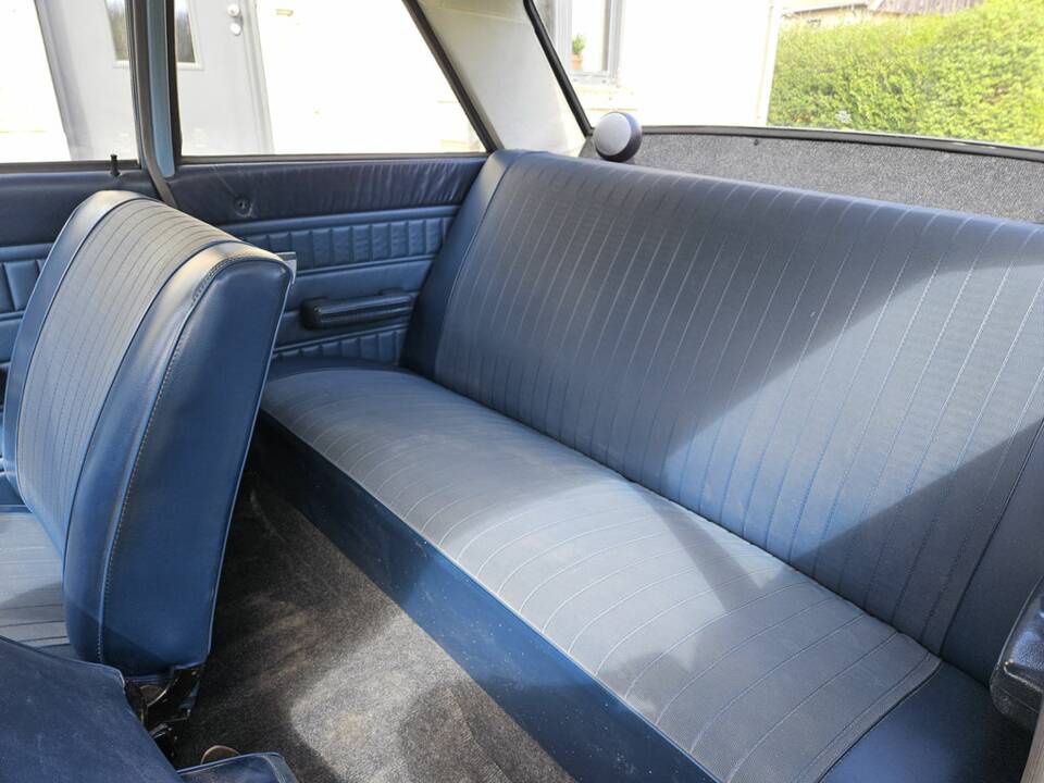 Bild 8/8 von Ford Taunus 12m  1300 (1968)
