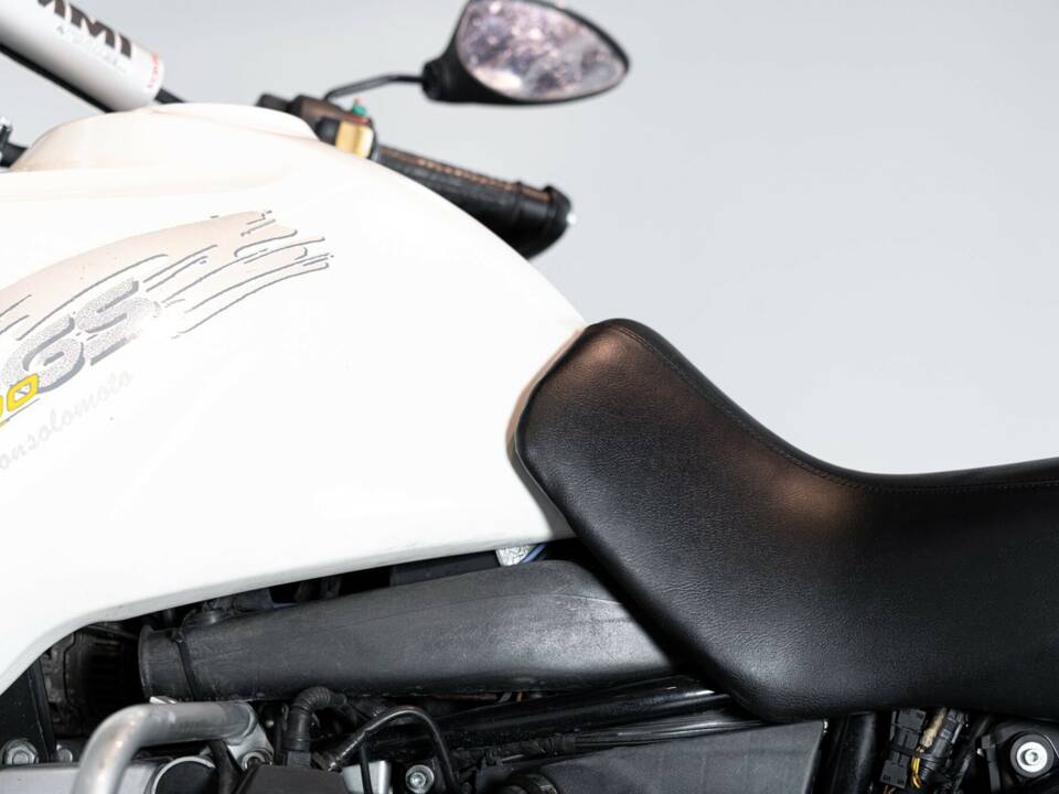 Immagine 22/25 di BMW R 1100 GS (1994)
