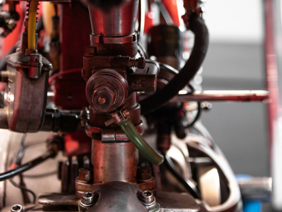 Immagine 21/32 di Aermacchi Harley-Davidson Ala d'oro 250 (1963)