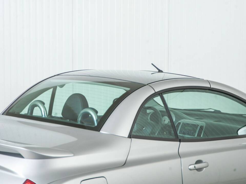 Image 41/47 of Nissan Micra C+C 1.6 (2008)