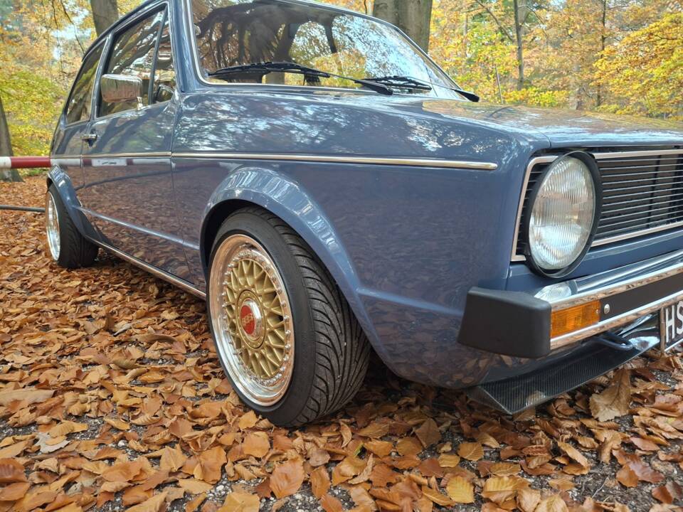 Image 15/36 de Volkswagen Golf I 1.6 GLS (1981)
